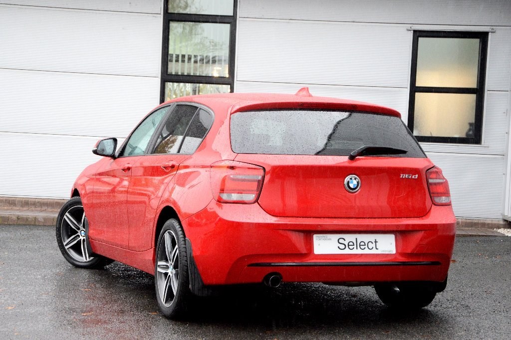 BMW 1 Series Listing Image