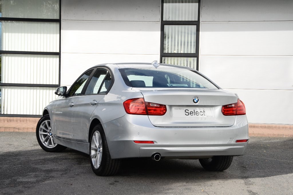 BMW 3 Series Listing Image