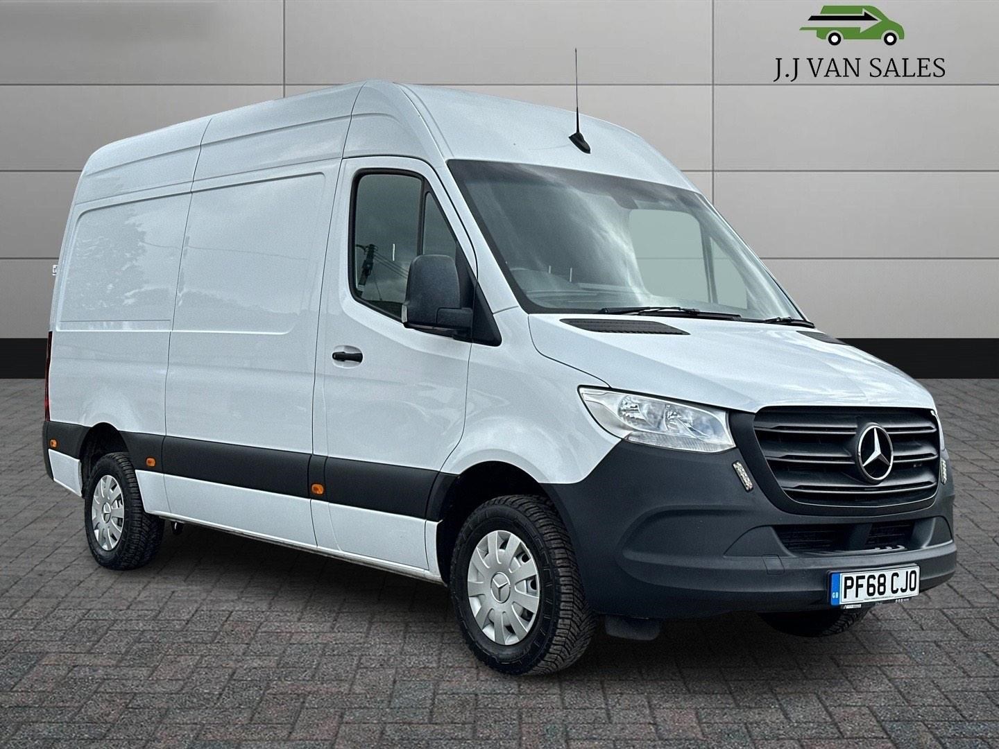 Mercedes-Benz Sprinter Listing Image