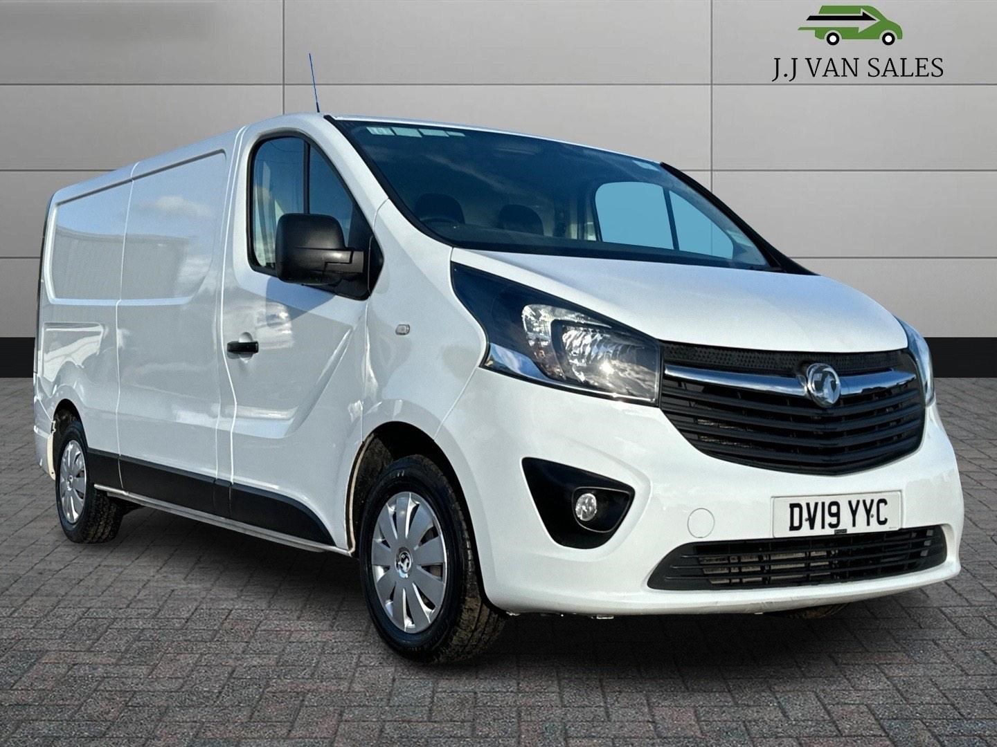 Vauxhall Vivaro Listing Image