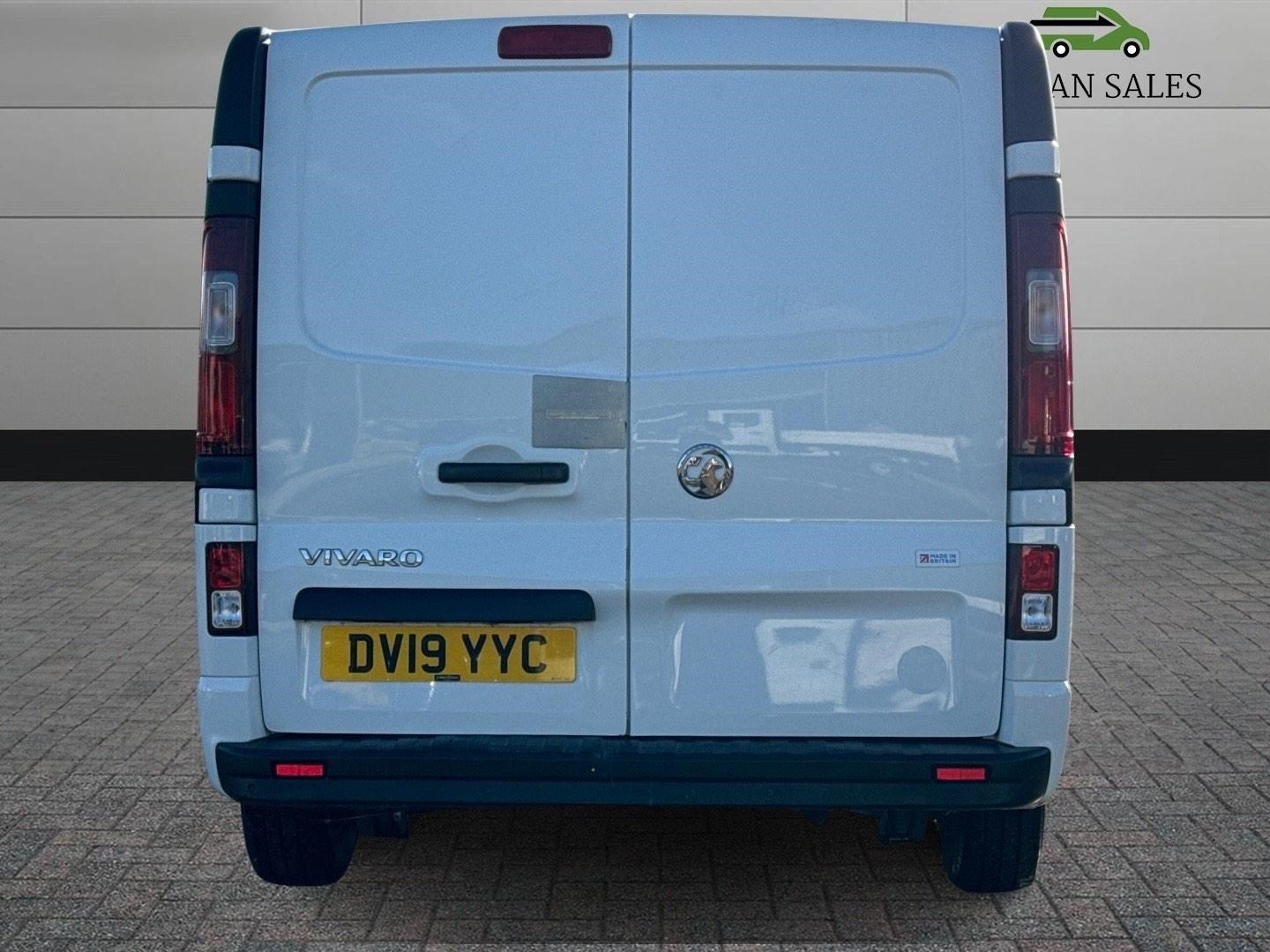 Vauxhall Vivaro Listing Image