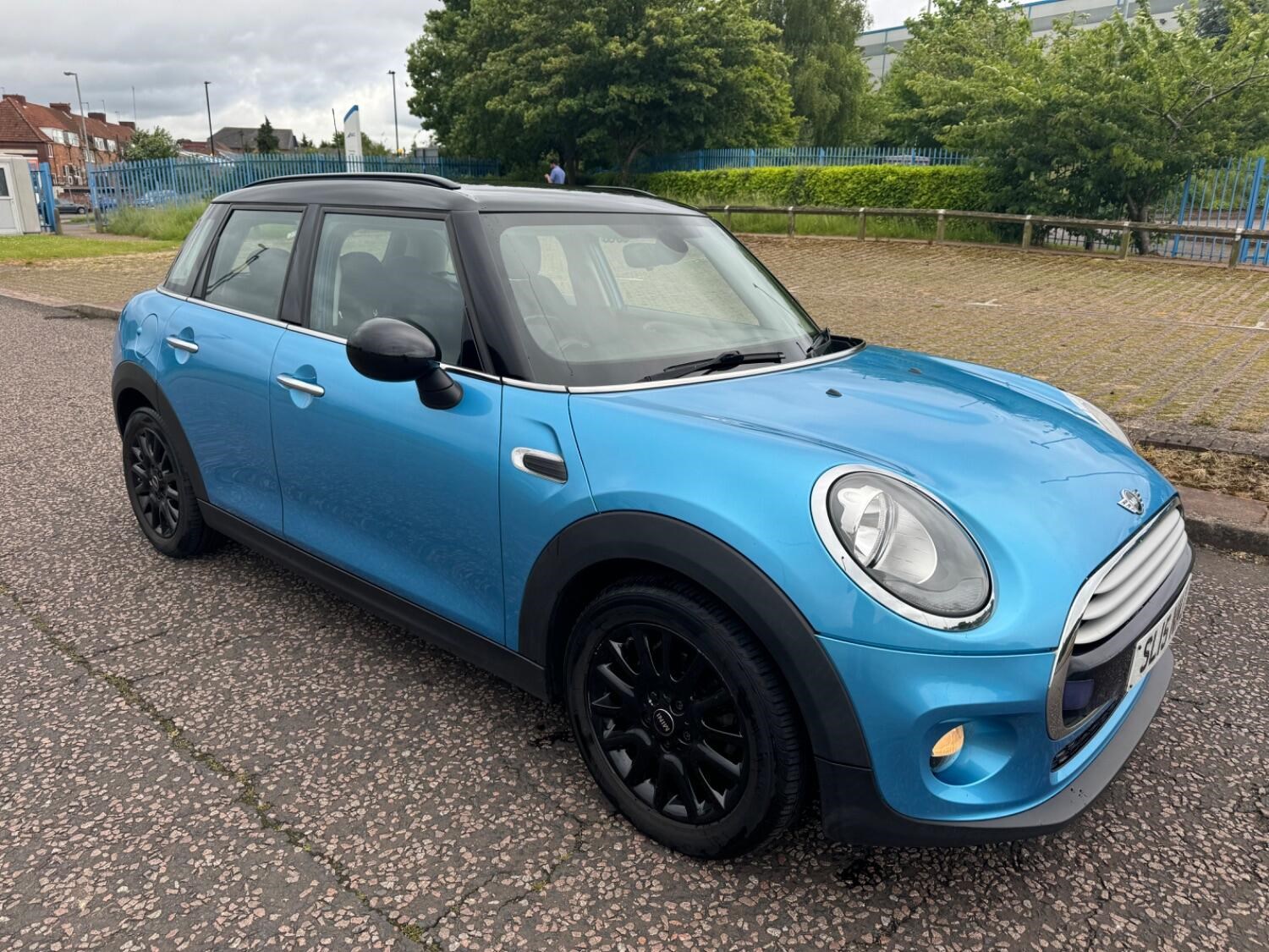 MINI Hatch Listing Image