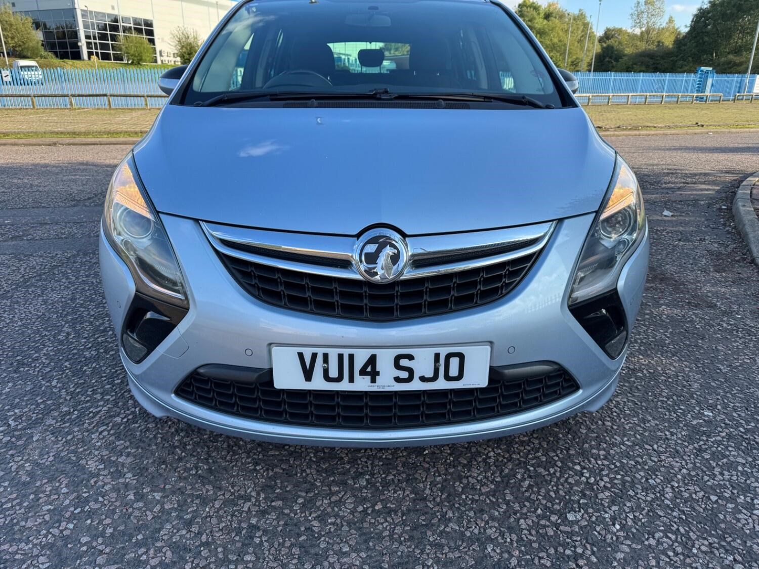 Vauxhall Zafira Tourer Listing Image