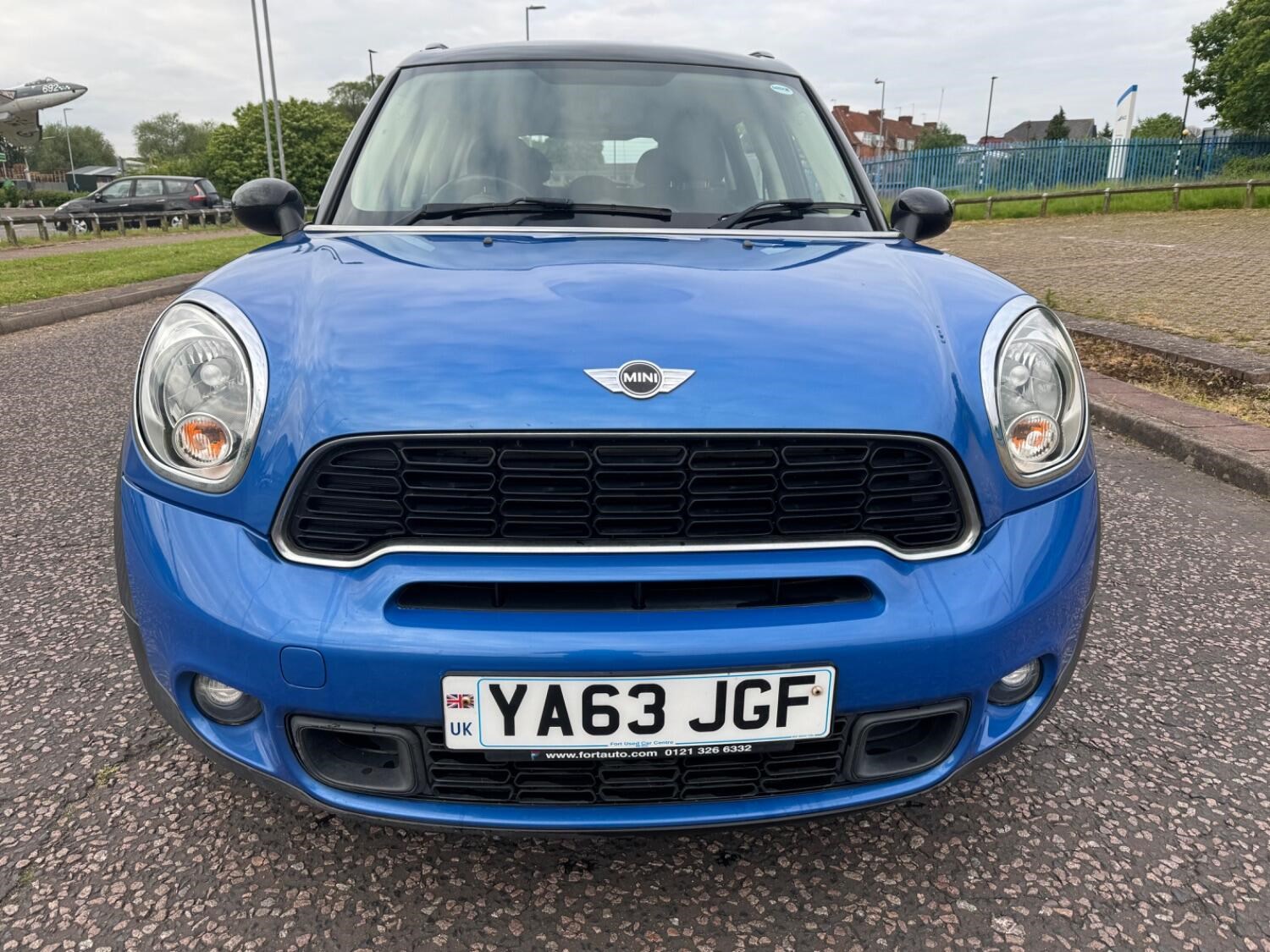 MINI Countryman Listing Image