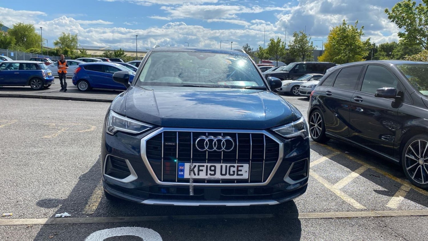 Audi Q3 Listing Image