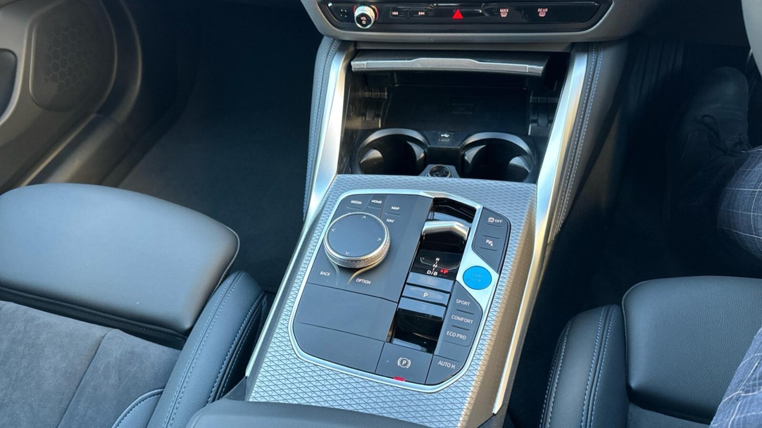 BMW i4 Listing Image