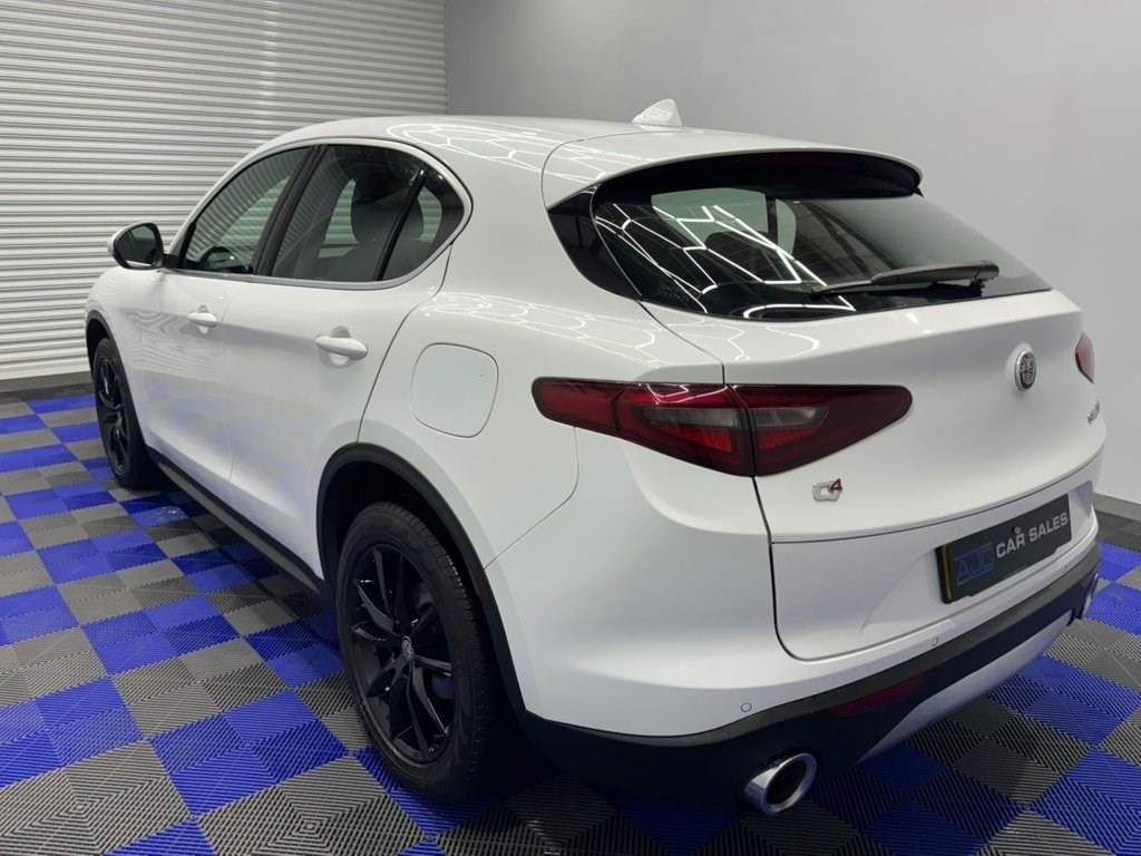 Alfa Romeo Stelvio Listing Image