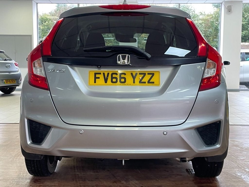 Honda Jazz Listing Image