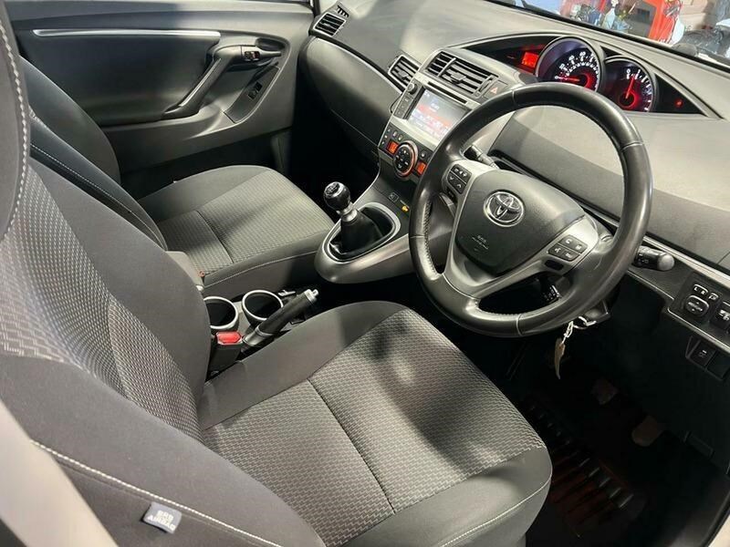 Toyota Verso Listing Image