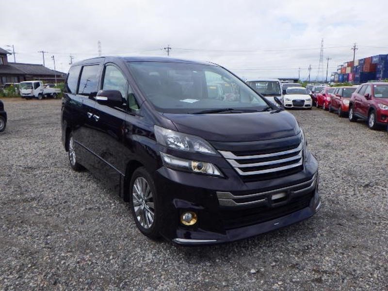 Toyota Vellfire Listing Image