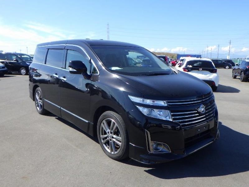 Nissan Elgrand Listing Image