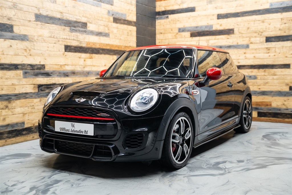 MINI Hatch Listing Image