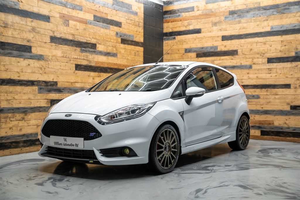 Ford Fiesta Listing Image