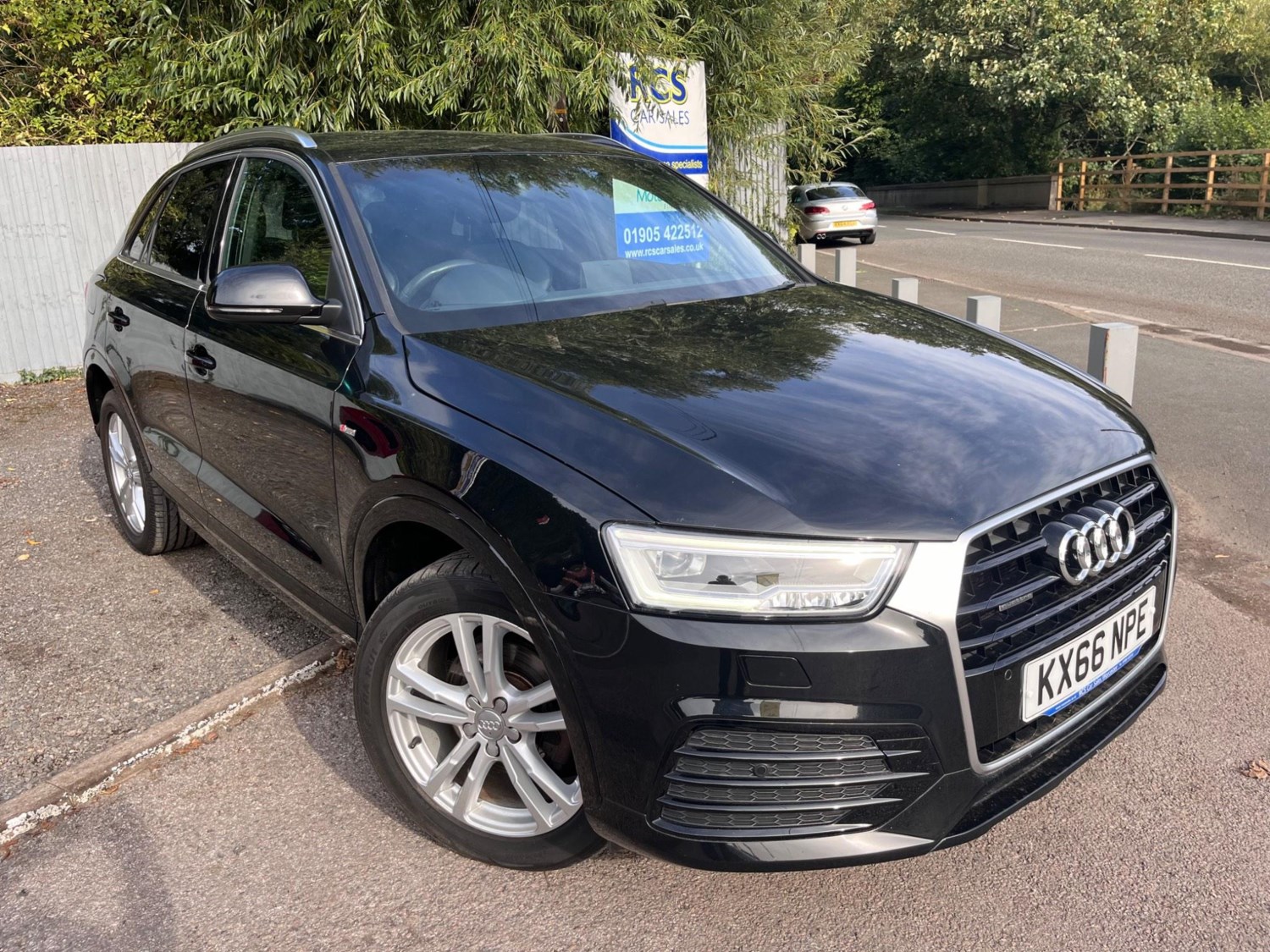 Audi Q3 Listing Image