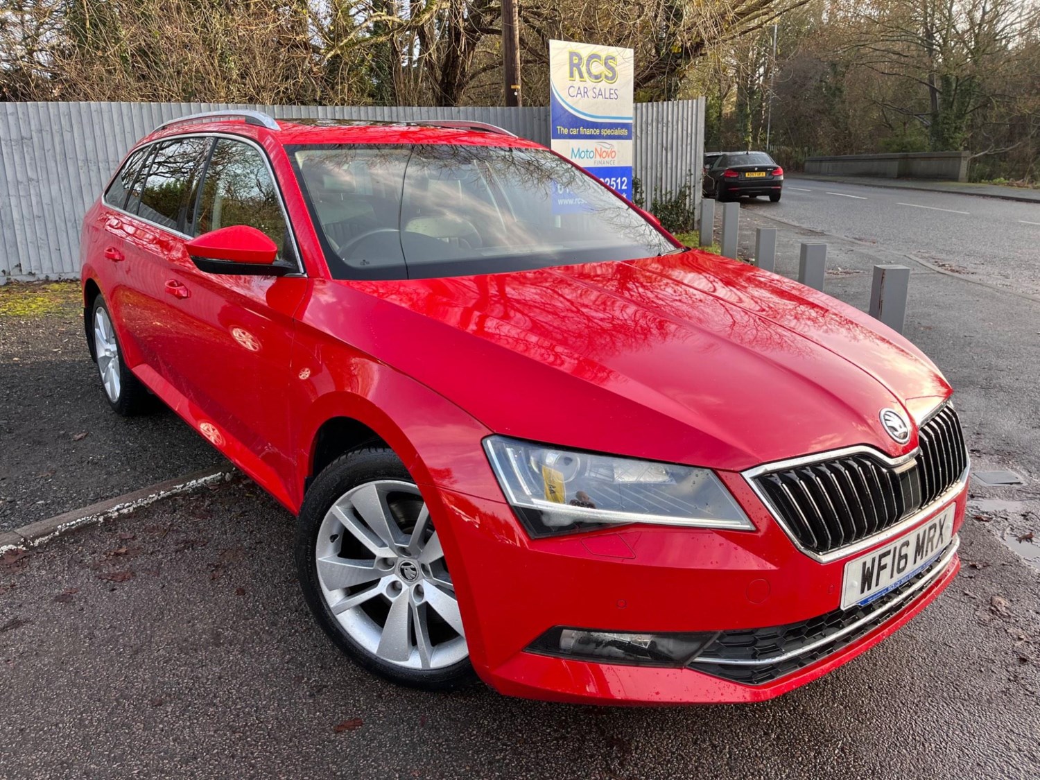 Skoda Superb Listing Image