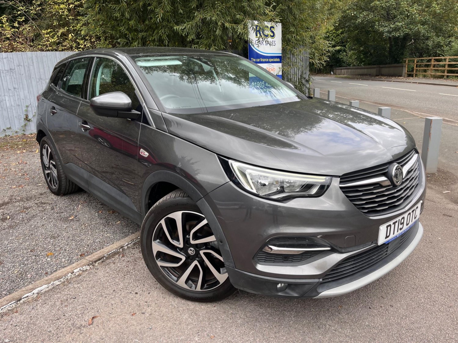 Vauxhall Grandland X Listing Image