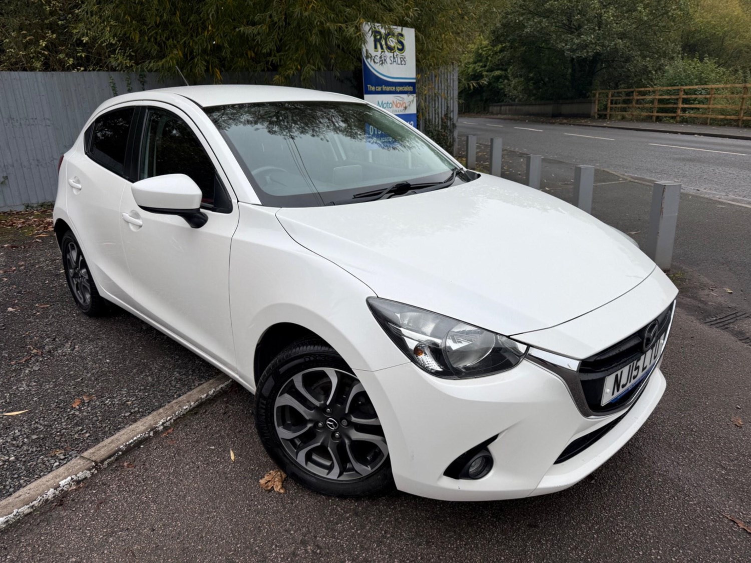 Mazda 2 Listing Image