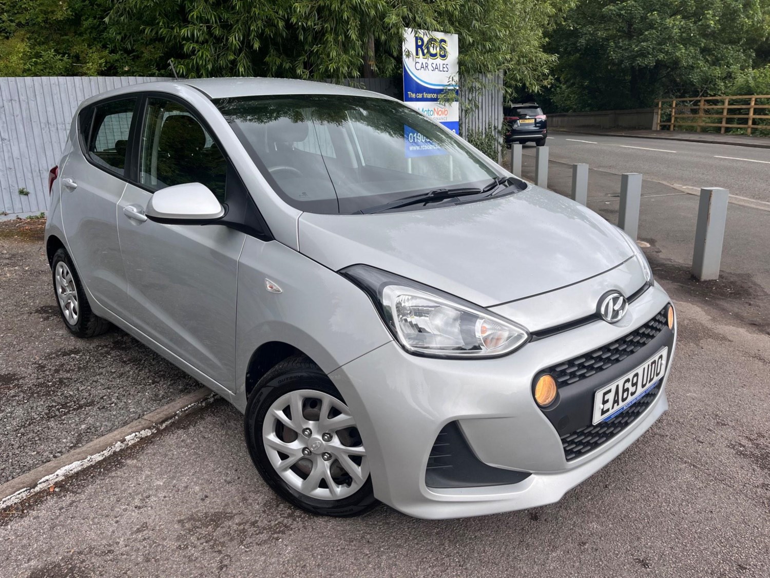 Hyundai i10 Listing Image