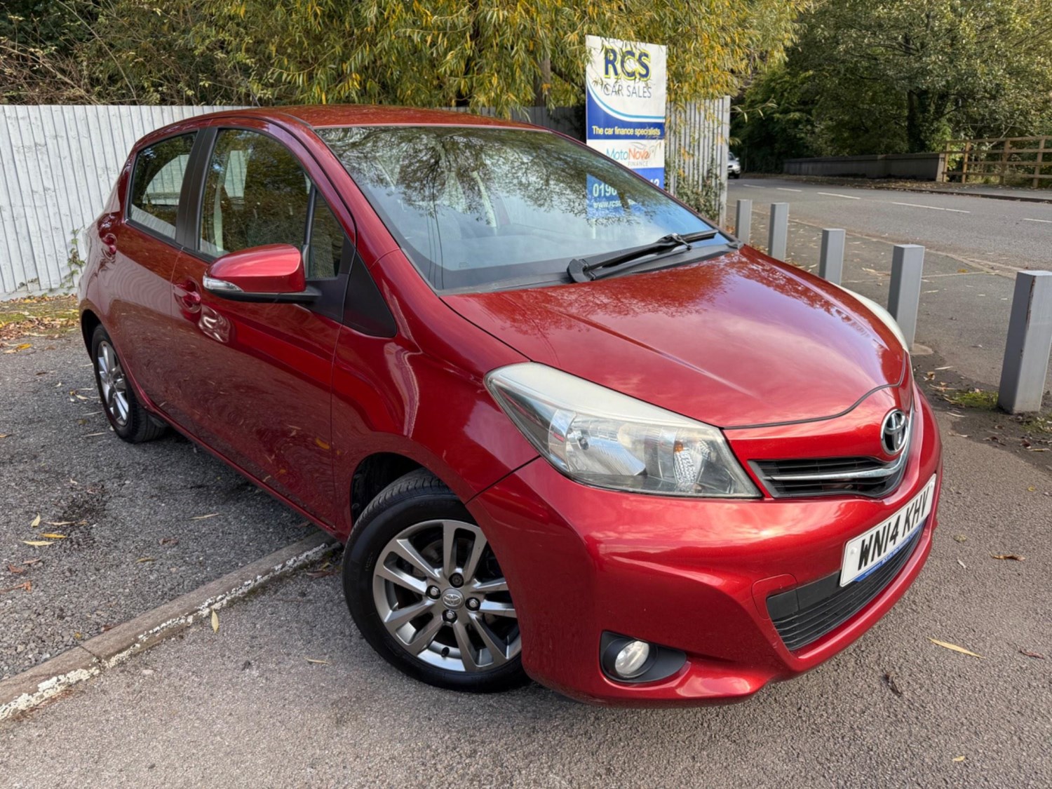 Toyota Yaris Listing Image