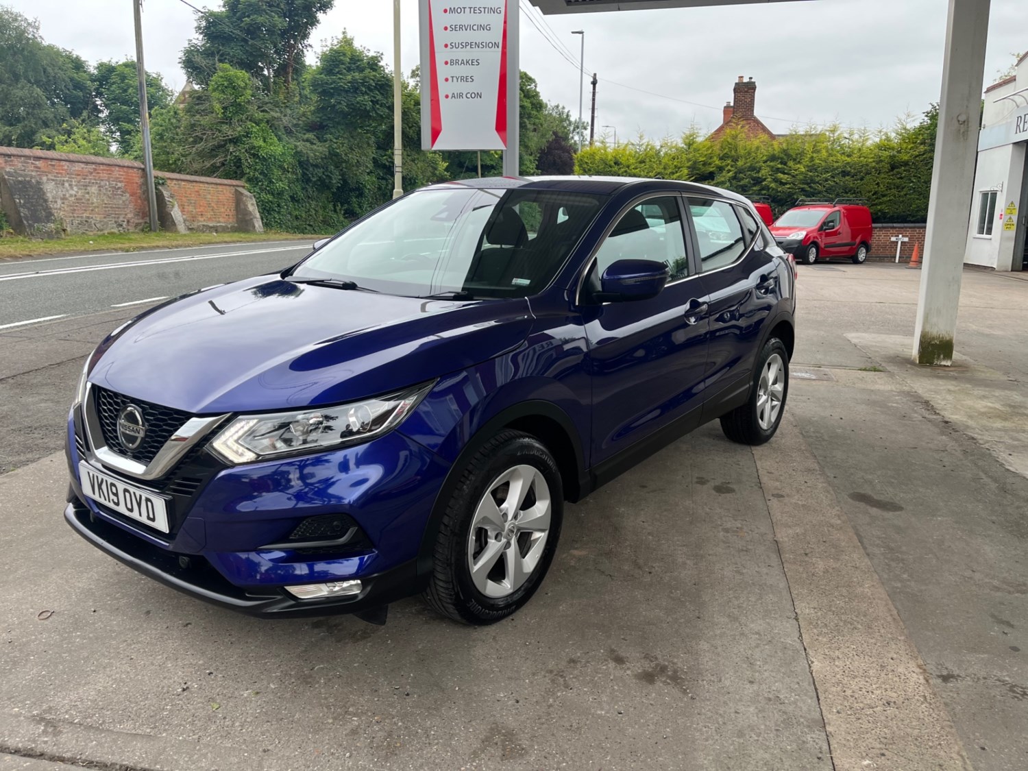 Nissan Qashqai Listing Image