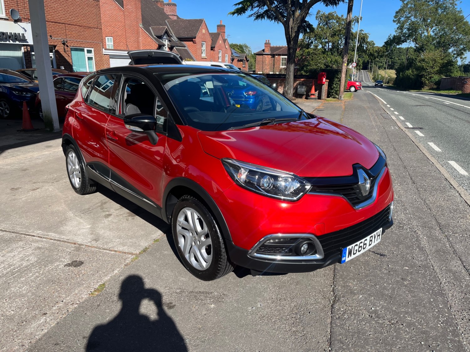 Renault Captur Listing Image