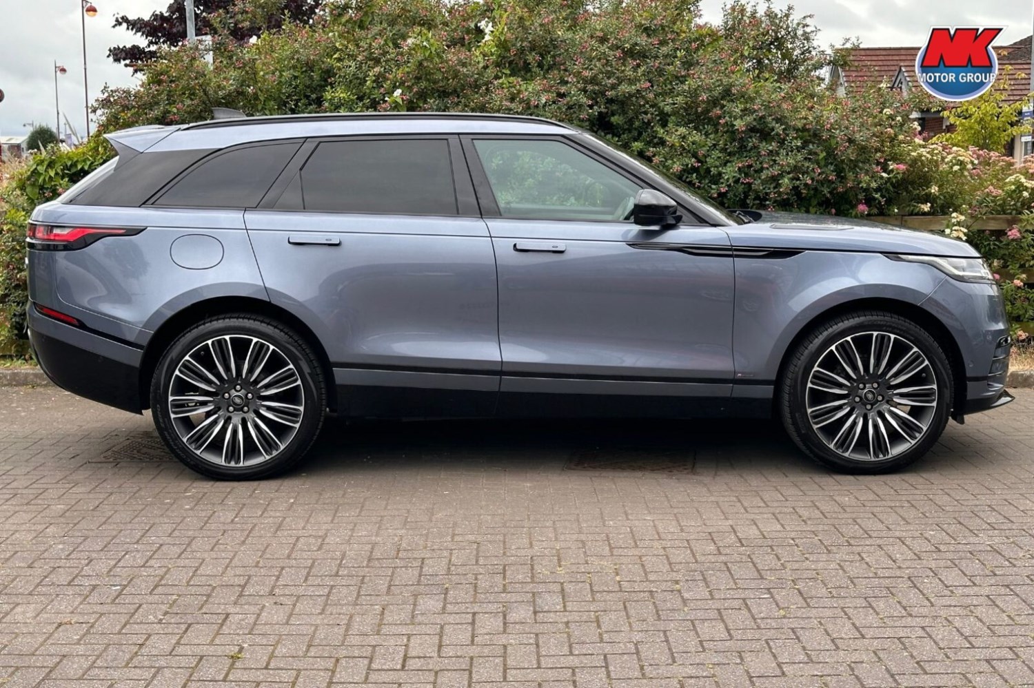 Land Rover Range Rover Velar Listing Image