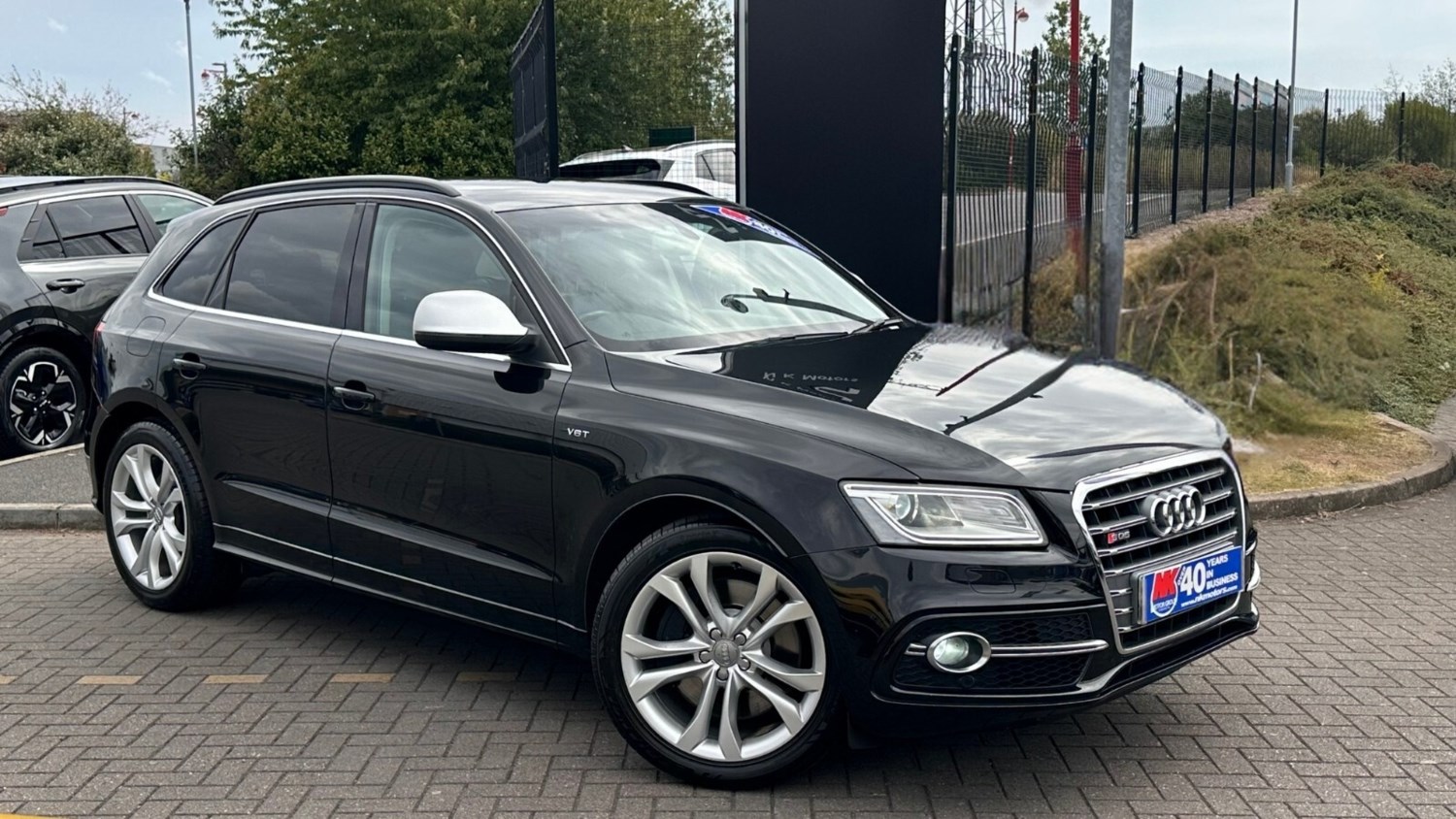 Audi Q5 Listing Image