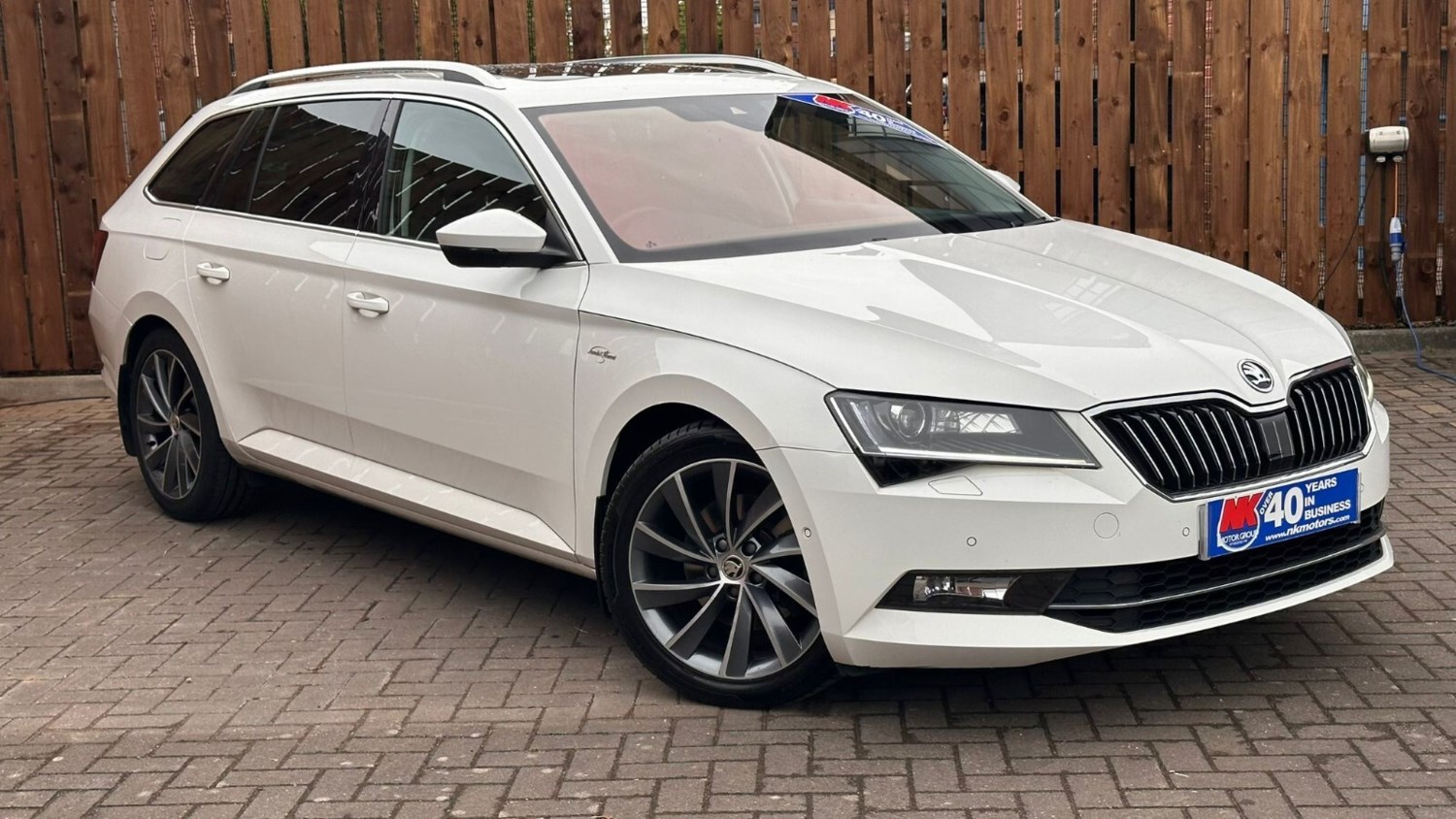 Skoda Superb Listing Image