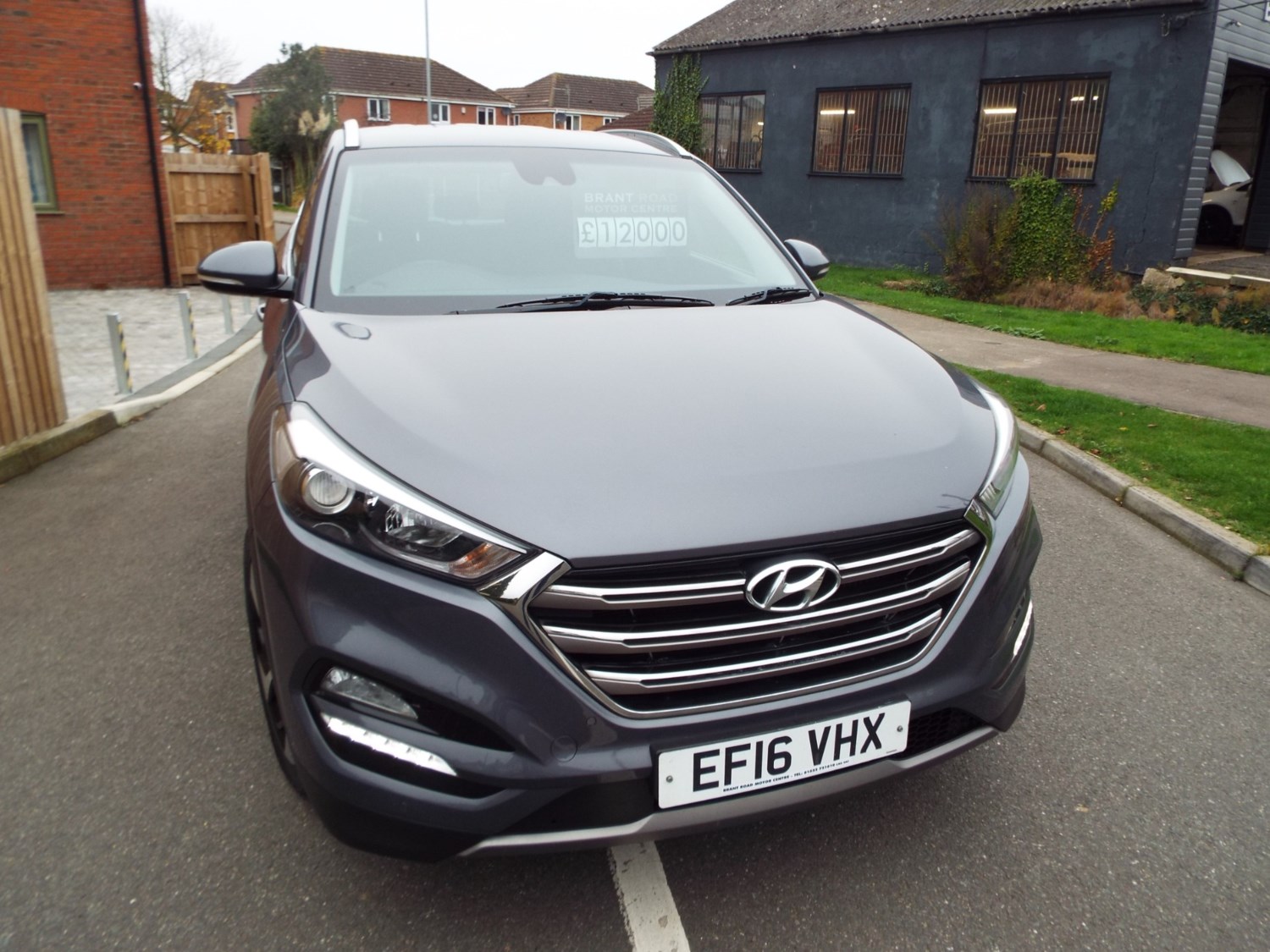 Hyundai TUCSON Listing Image