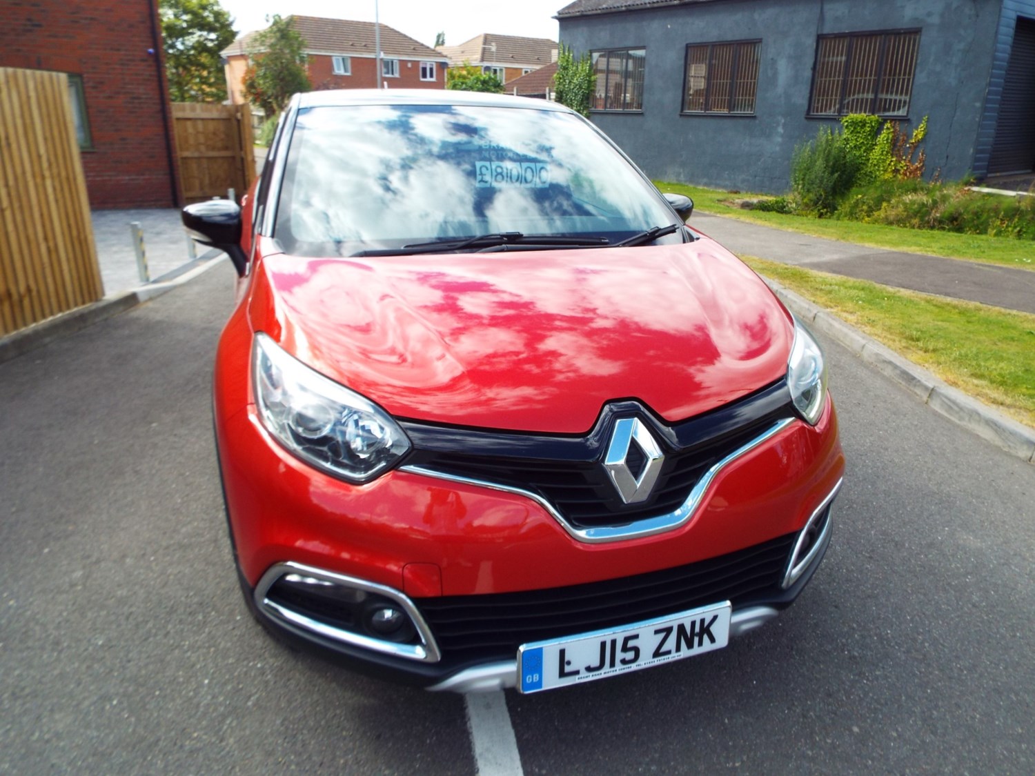 Renault Captur Listing Image