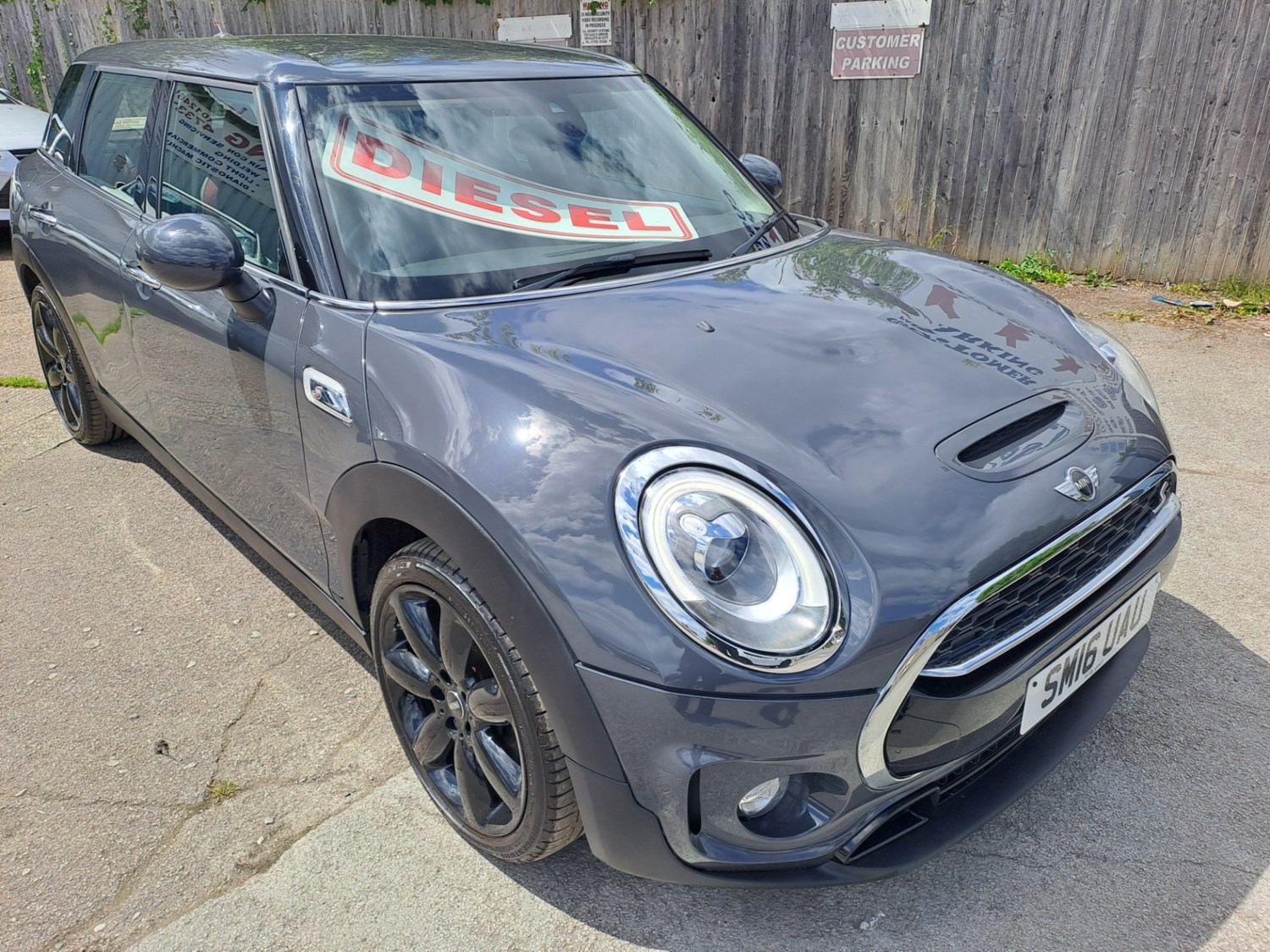 MINI Clubman Listing Image