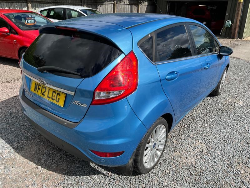 Ford Fiesta Listing Image