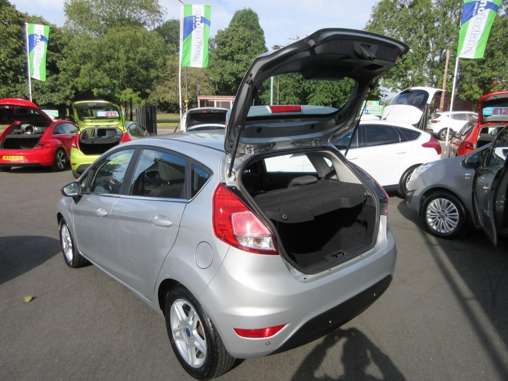 Ford Fiesta Listing Image