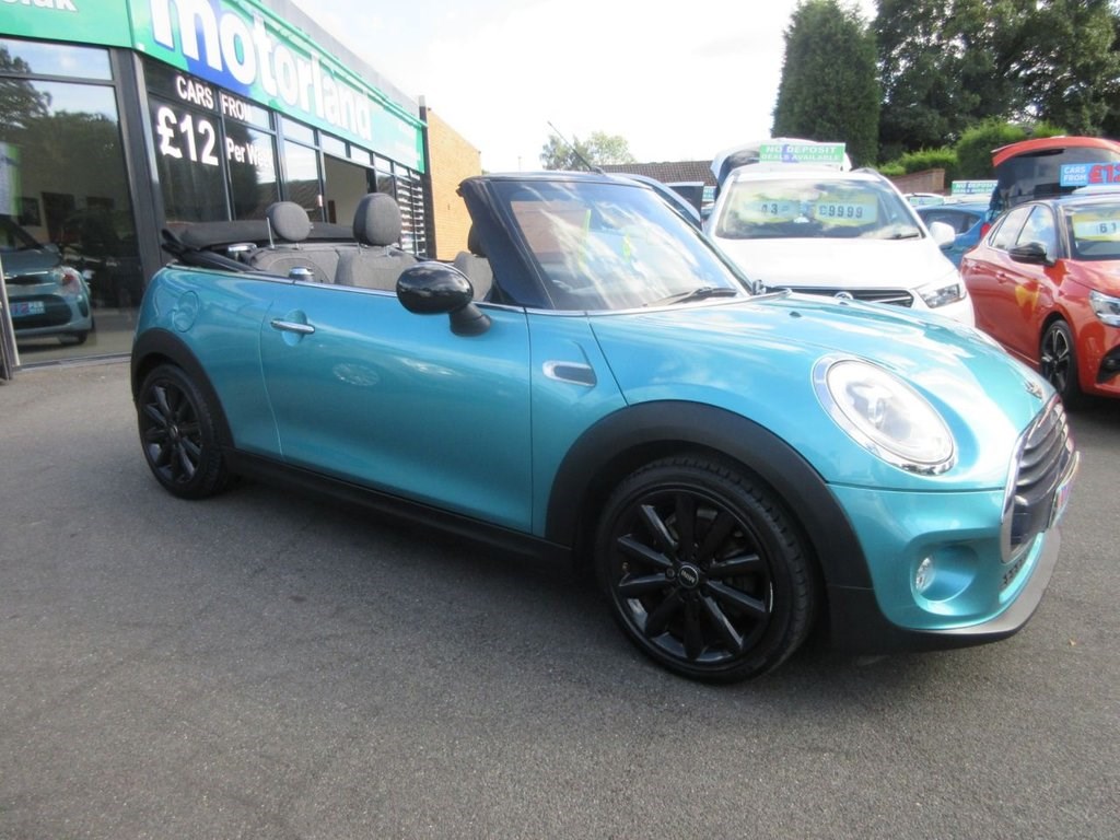 MINI Convertible Listing Image