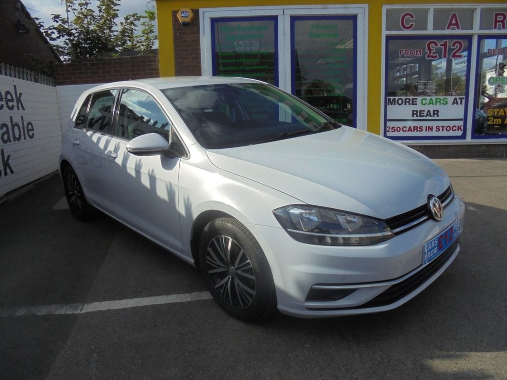 Volkswagen Golf Listing Image