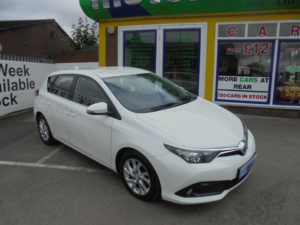 Toyota Auris Listing Image