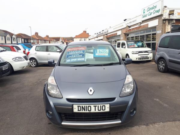 2010 (10) Renault Clio 1.6 VVT Initiale Automatic 5-Door From £5,495 + Retail Package For Sale In Near Blackpool, Lancashire