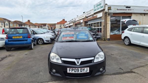 2009 (09) Vauxhall Tigra 1.4i 16v Exclusiv Hardtop Convertible From £2,895 + Retail Package For Sale In Near Blackpool, Lancashire