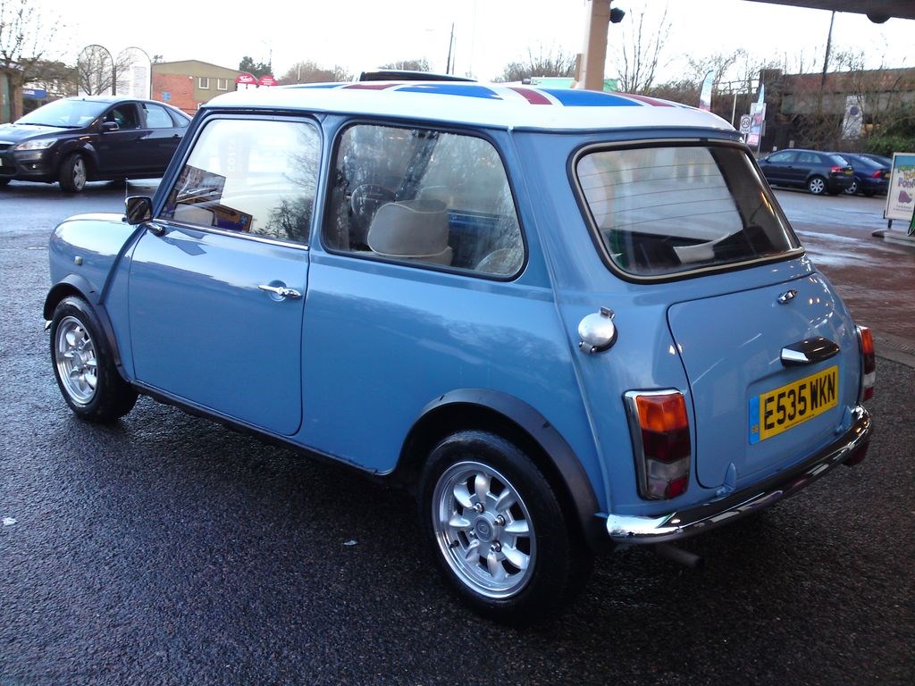 1988 (E) Austin MINI 1000 CITY E LOADS OF SERVICE HISTORY / LEATHER / LAST OWNER 10 YEARS / For Sale In Watford, Hertfordshire