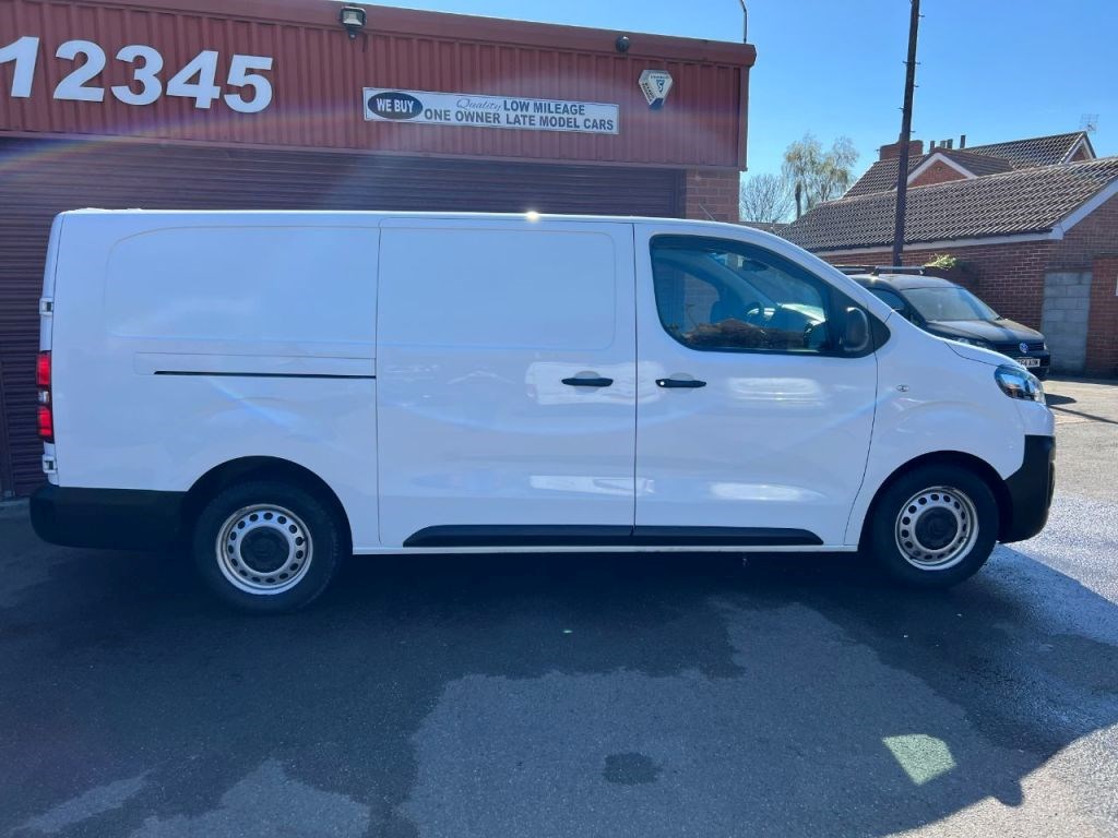 Citroen Dispatch Listing Image