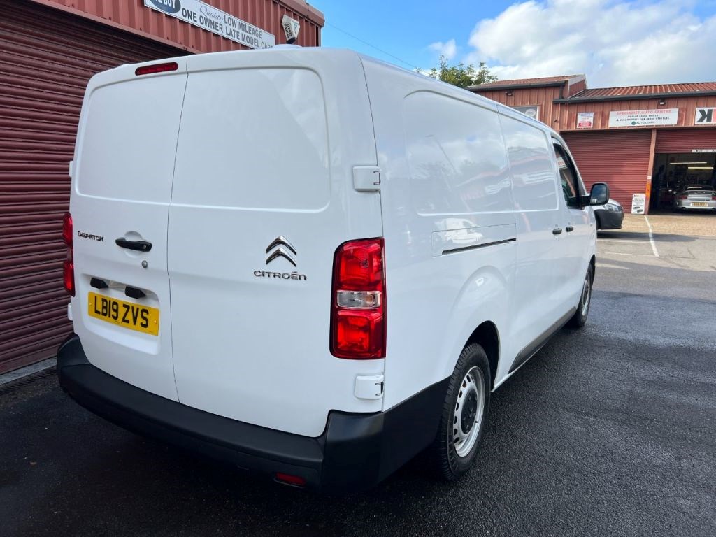 Citroen Dispatch Listing Image