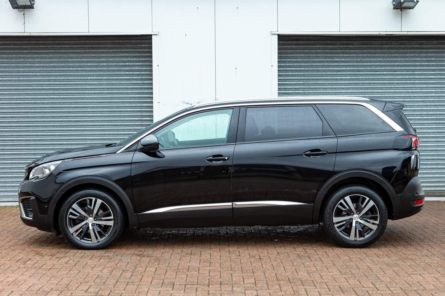 Peugeot 5008 Listing Image