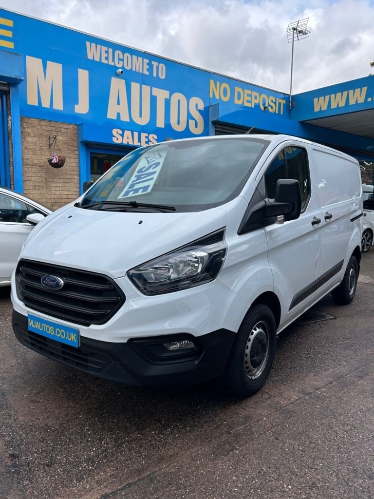 Ford Transit Custom Listing Image