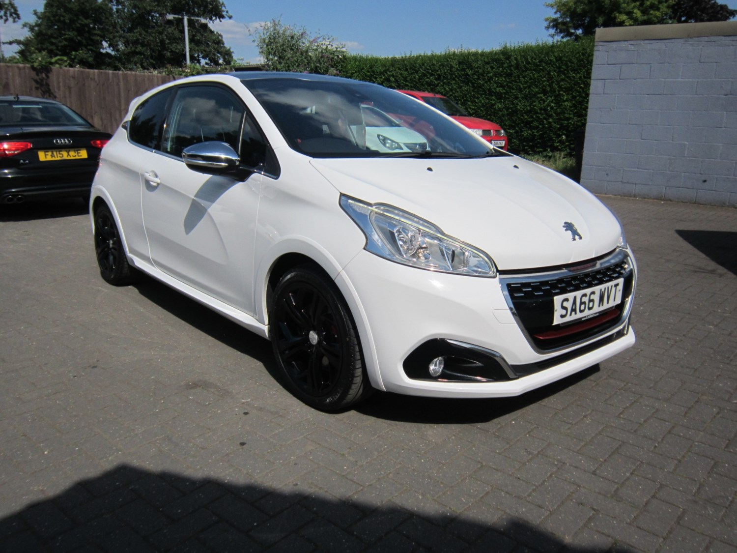 Peugeot 208 Listing Image