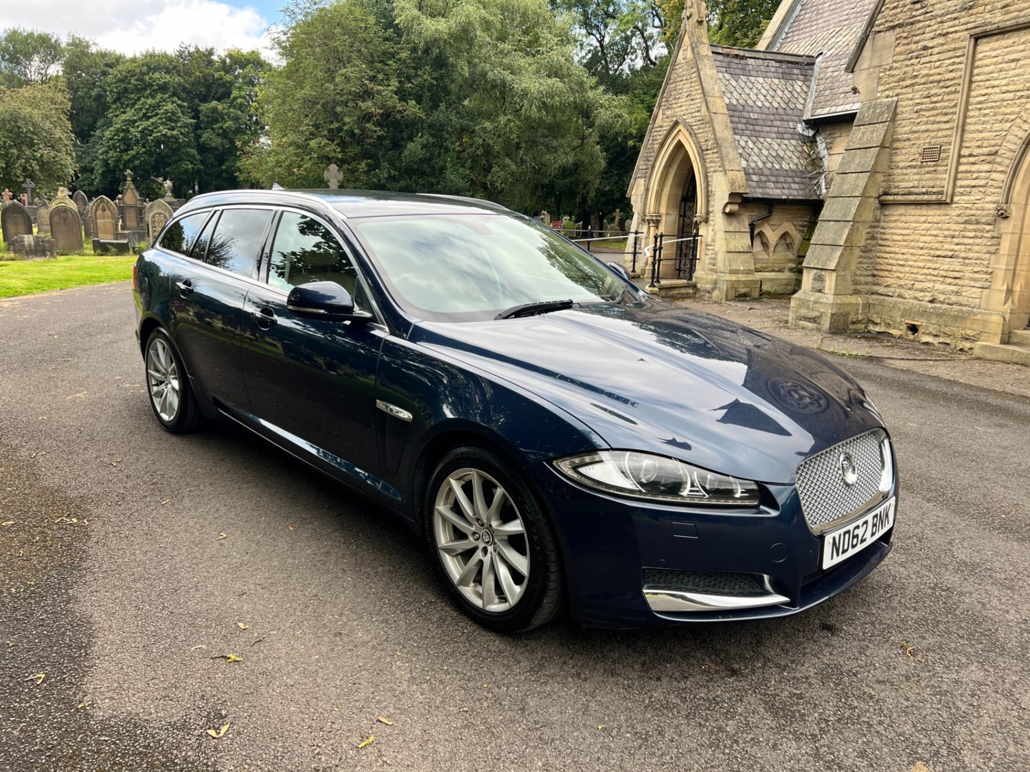 Jaguar XF Listing Image